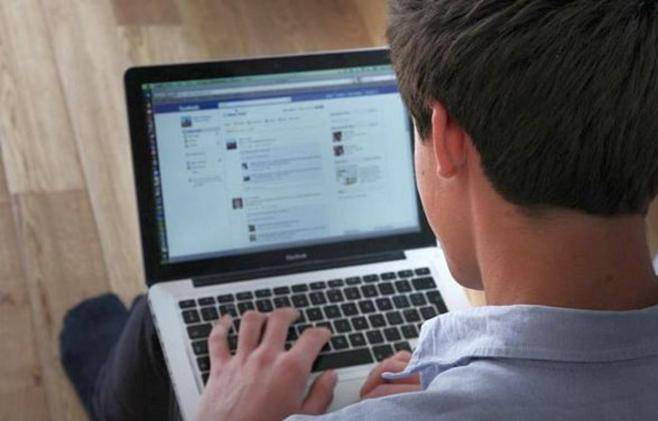 Redes sociales afectan socialización tradicional en niños y jóvenes